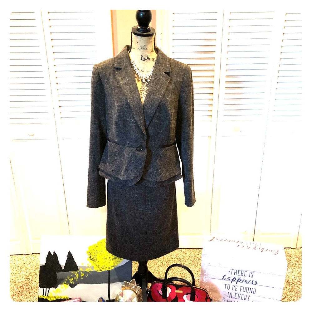 Brown Marled Skirt Suit